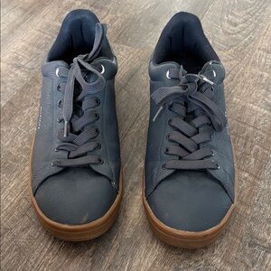 Tommy Hilfiger Dark Blue Sneakers with Brown Sole